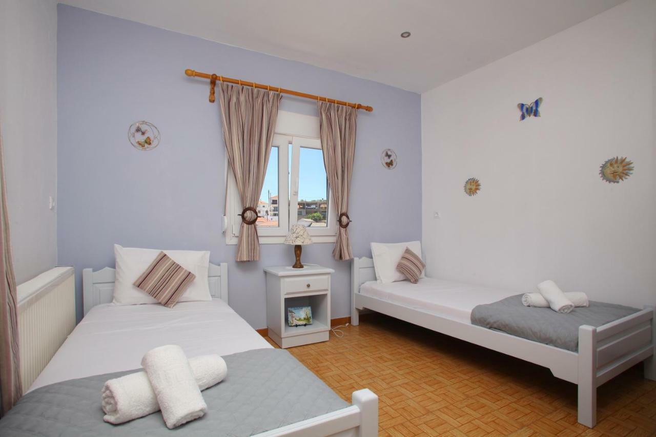 הוילה סקופלוס טאון Kamara House מראה חיצוני תמונה